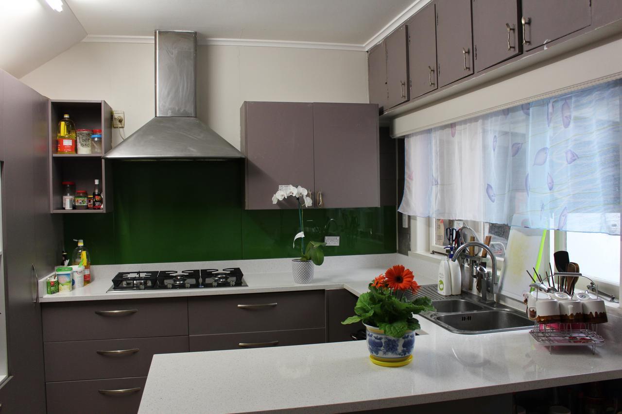 At Homestay Auckland Extérieur photo