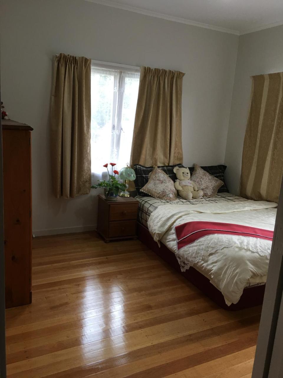At Homestay Auckland Extérieur photo